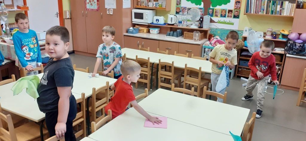 Az aktuális képnek nincs alternatív szövege. A fájl neve: att.2p2pvuLaiXFe6bf8XdER_X790LQR2Vv2RmVRXA61UeM.jpg