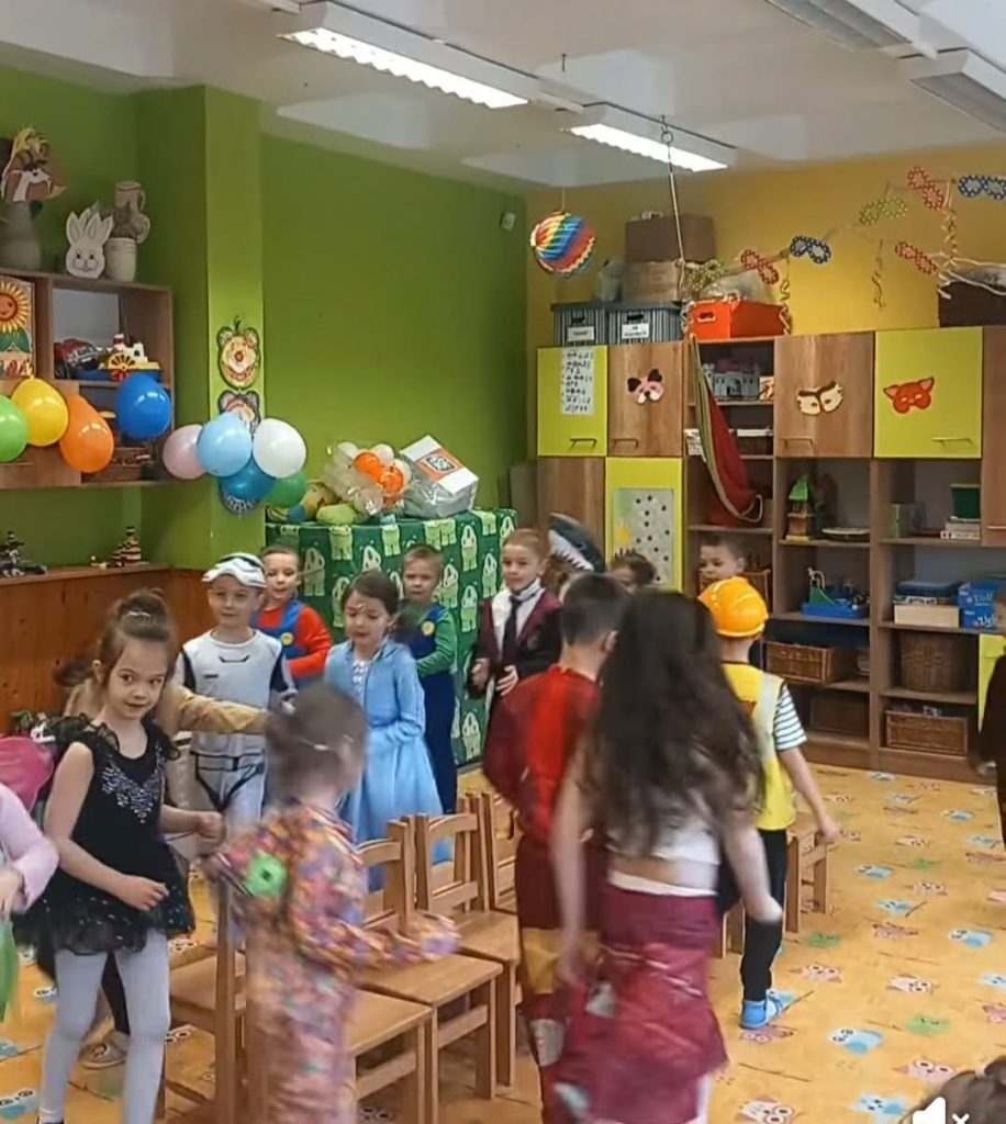 Az aktuális képnek nincs alternatív szövege. A fájl neve: 636804320_898744022945537_5120229608522931982_n.jpg